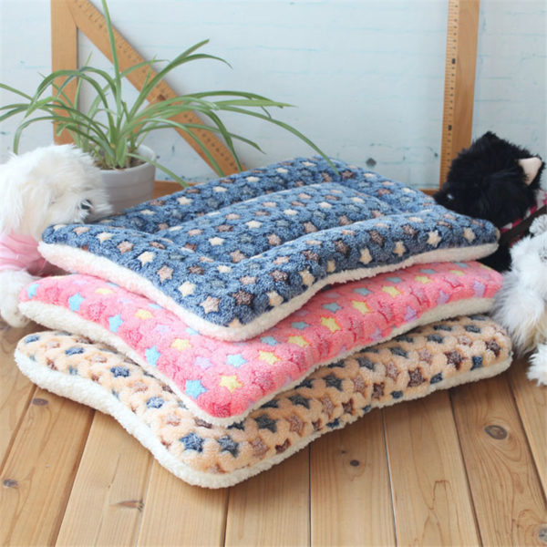 Winter Warm Dog Bed Soft Fleece Pet Blanket Cat Litter Puppy Sleep Mat Lovely Mattress Cushion for Small And Large Dogs 5 Size
